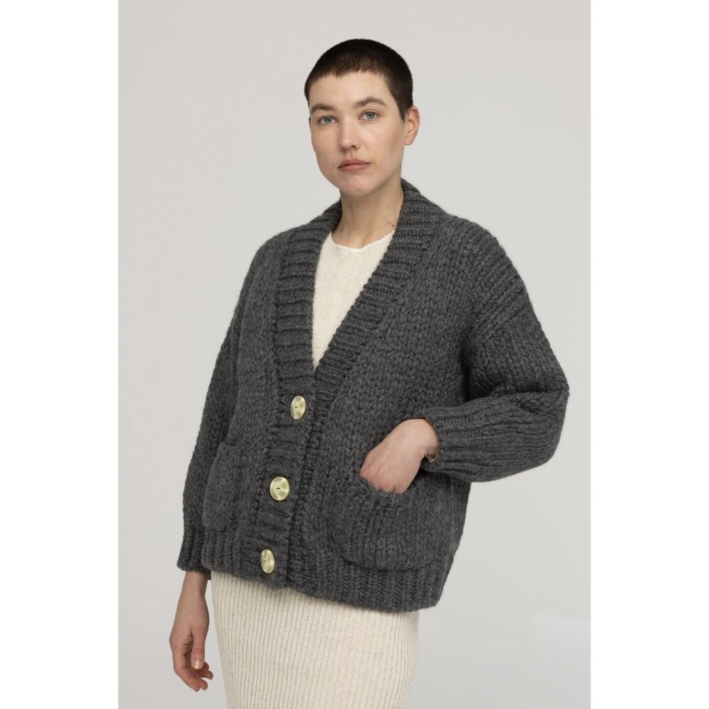 Nonna Lietta Taf cardigan in Grizo